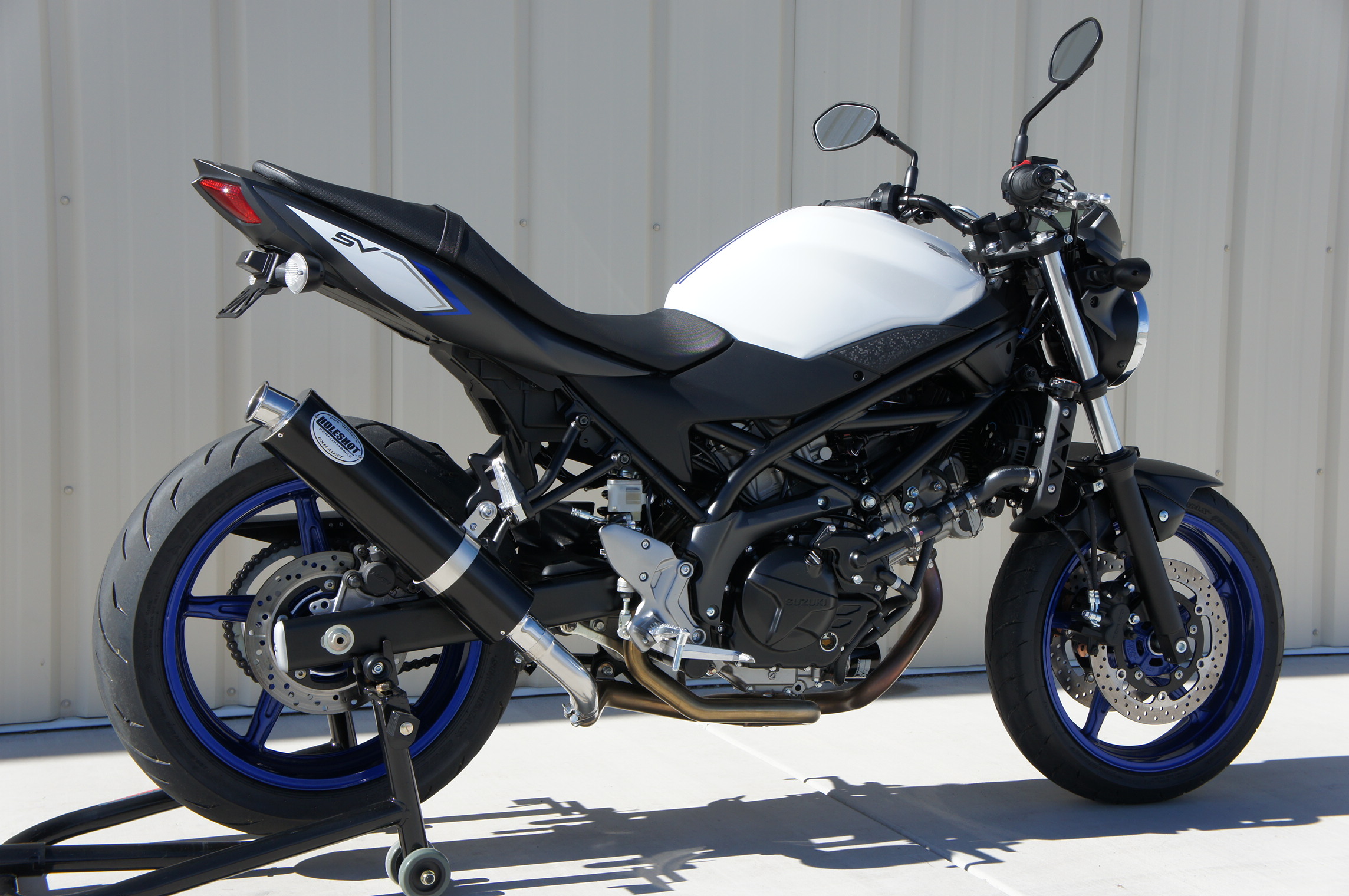 Holeshot corbin discount seat sv650